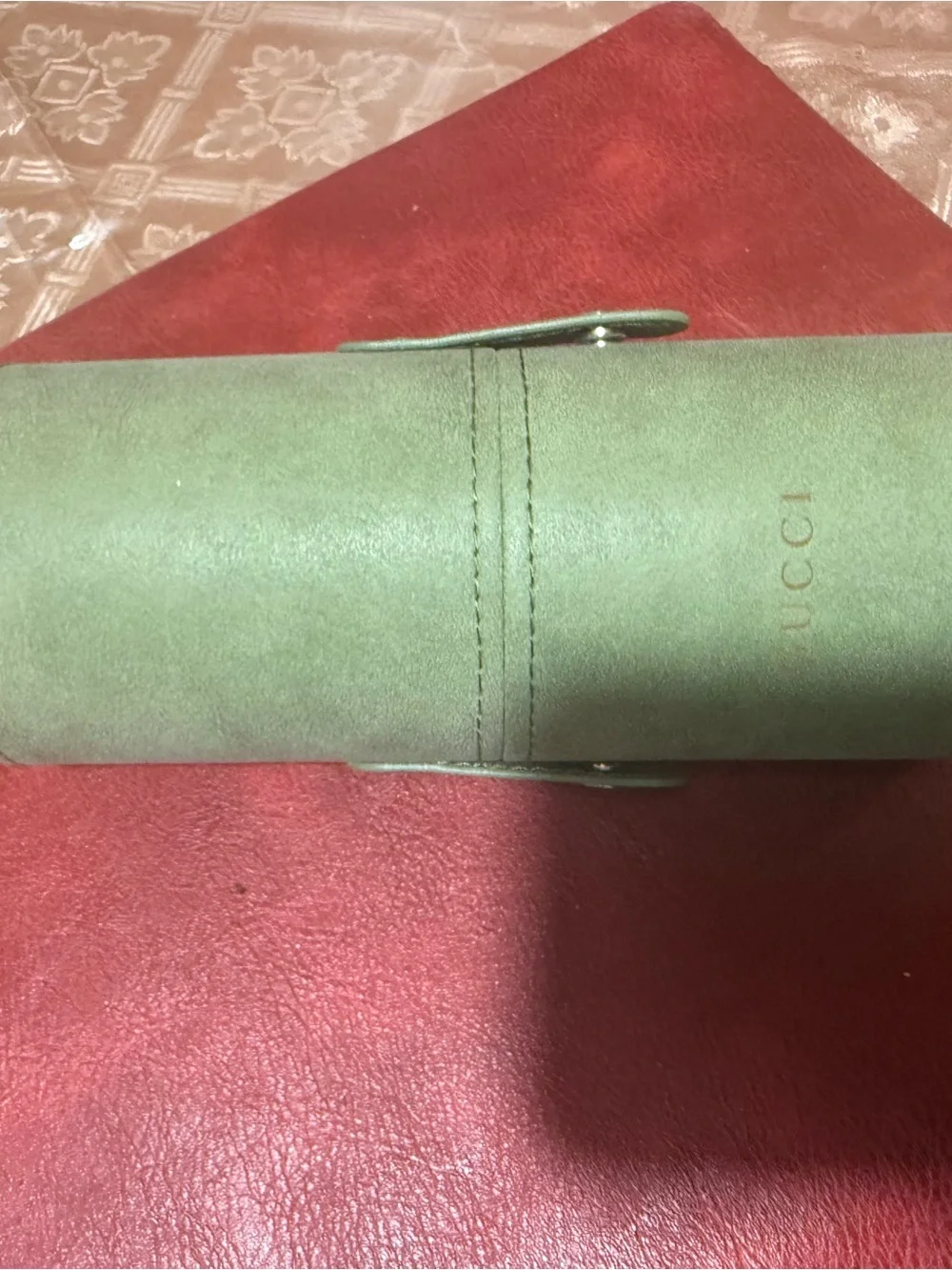 The Unbranded Brand like gucci